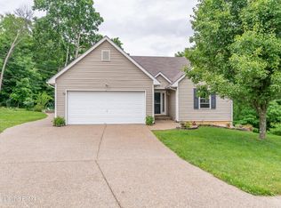 1709 Cypress Ct, La Grange, KY 40031