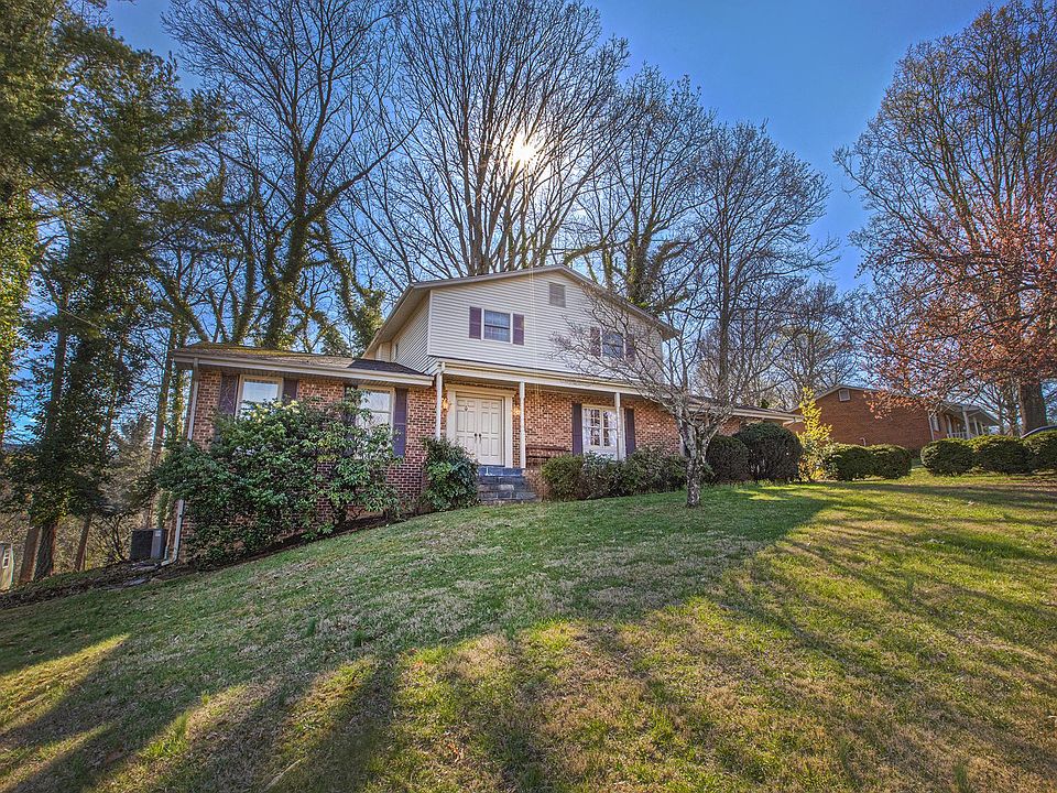 1st image of 6167 Steeplechase Dr