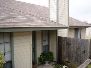 2011 Margalene Way APT B, Austin, TX 78728