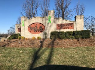 9303 Elsie Ct, Floyds Knobs, IN 47119