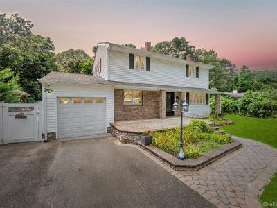 8 Brenner Road, Coram, NY, 11727