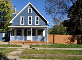 424 Chambers St, Ottawa, IL 61350