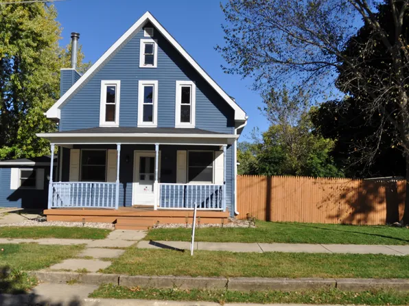 424 Chambers St, Ottawa, IL 61350