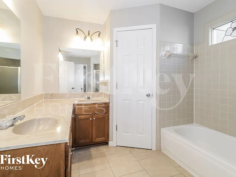 4925 Water Fowl Ln — Photo 13