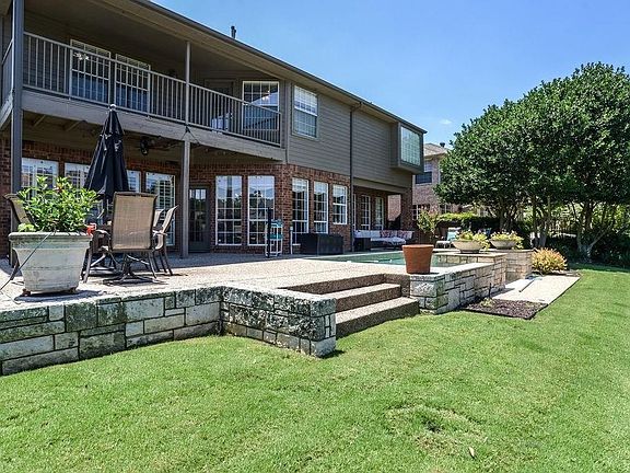 2nd image of 1020 Basilwood Dr