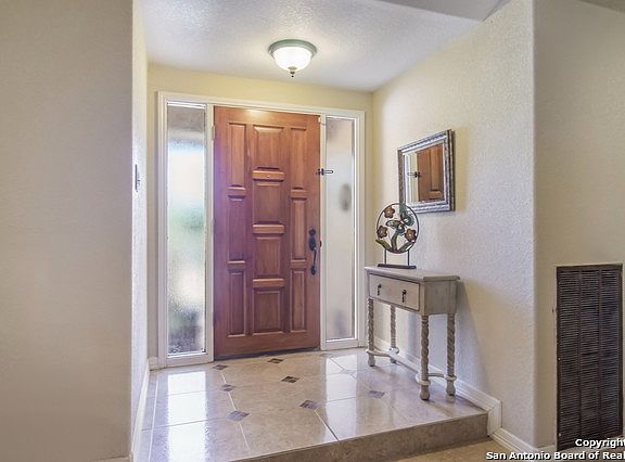 4th image of 8007 Misty Park St