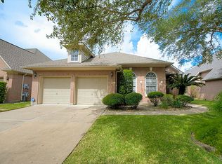 13718 Aspen Cove Dr, Houston, TX 77077