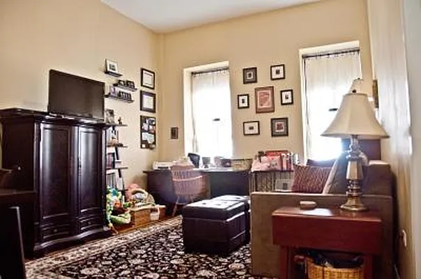 Rented by Town Residential | media 37