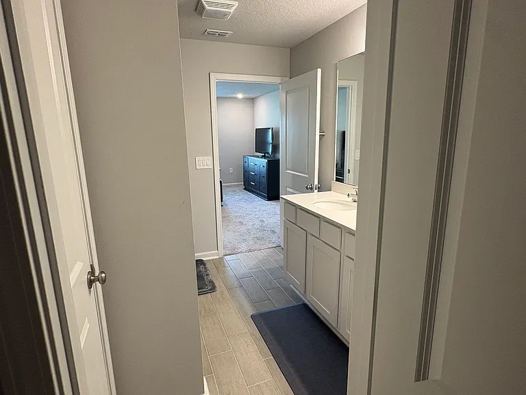 5262 Sawmill Point Way — Photo 7
