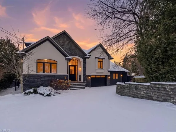 1316 Dundas St, Burlington, ON L7P 0S6