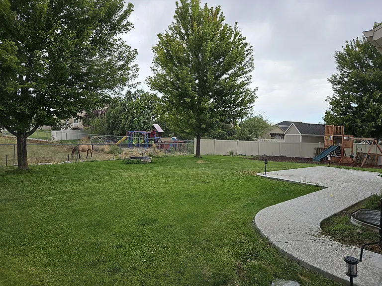 1879 W Colony Pointe Dr — Photo 29
