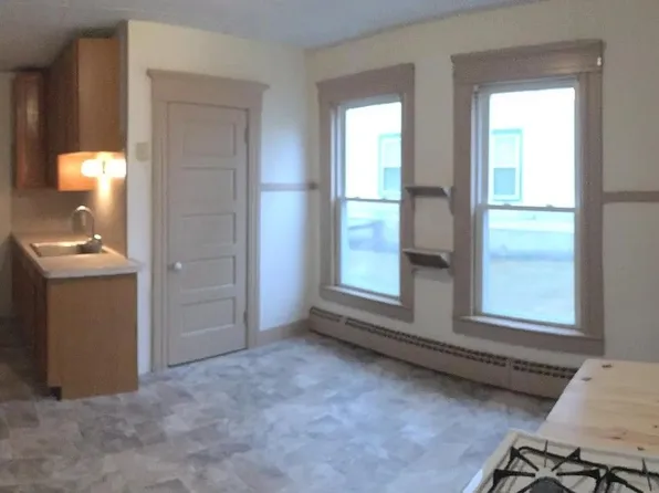 267 Cartier St #1, Manchester, NH 03102