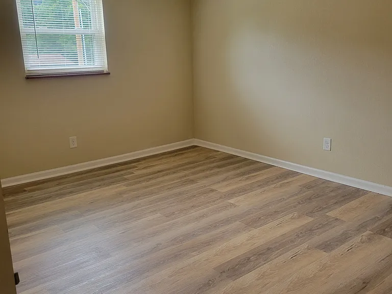 4608 Singleton Station Rd — Photo 10