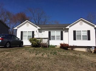 902 Kenham Pl, Lenoir, NC 28645