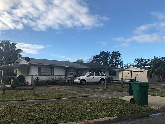 3rd image of 2443 Mercury Dr