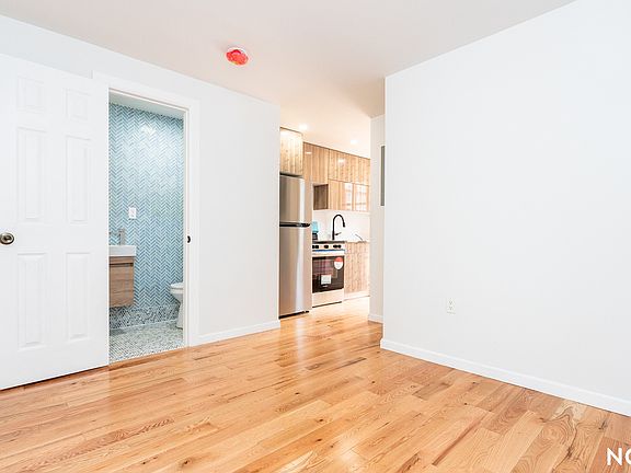4th image of 45 Cumberland St #2F