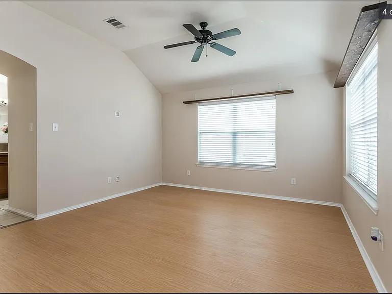 6440 Stone Lake Dr — Photo 14