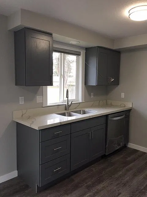 3 bed, 1068 sqft, $2,700 — Photo 4