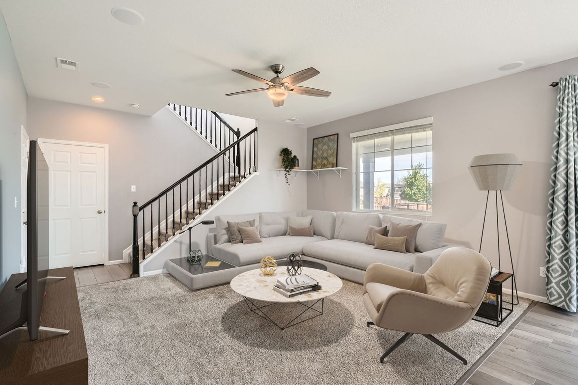 22255 E Mansfield Pl - MLS Sized - 039 - 05 Family Room VS