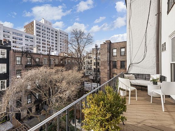 3rd image of 354 W 23rd St APT 3B