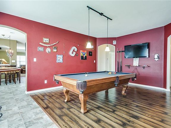 5th image of 8209 Shasta Dr