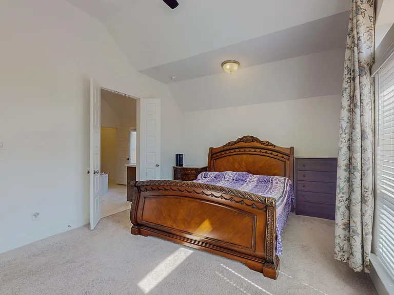 1303 Buttermere St — Photo 31