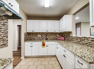 2370 Burnet St, San Antonio, TX 78202