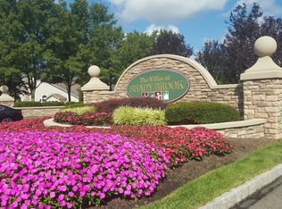 114 Shady Brook Dr #87, Langhorne, PA 19047