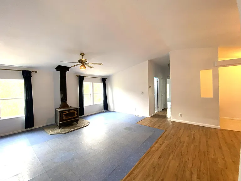 27 Hillcrest Rd — Photo 26