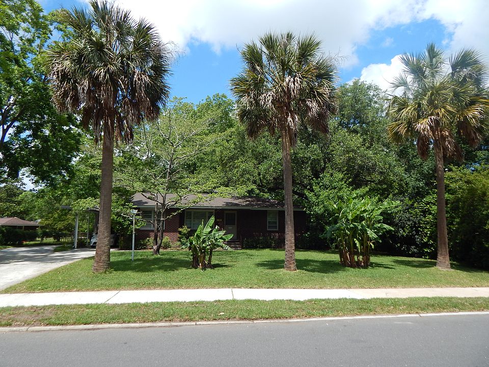 1st image of 1381 Hartford Cir