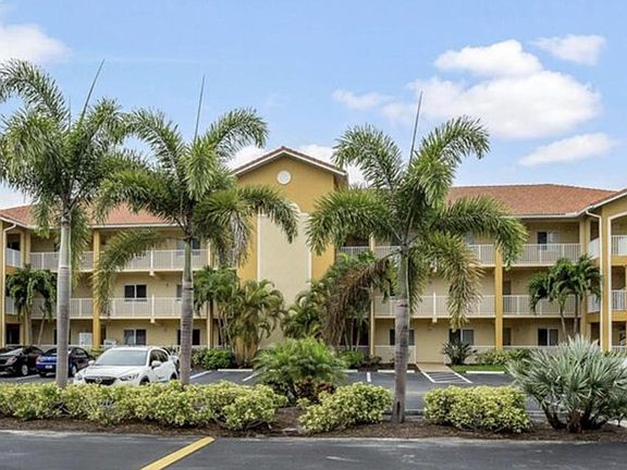 5th image of 10030 Maddox Ln APT 101