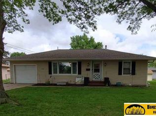 1420 Carlyle St Beatrice NE 68310 Zillow