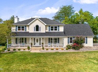 2011 Meadowbrook Dr, La Grange, KY 40031