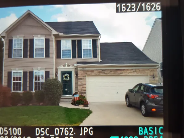 38617 Congressional Ln #35, Willoughby, OH 44094