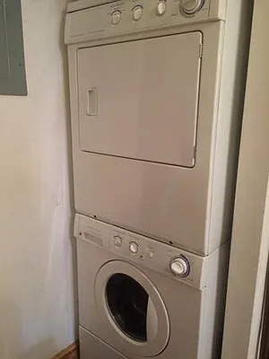 Rented by Mauro Bros Real Estate Services LLC | media 11