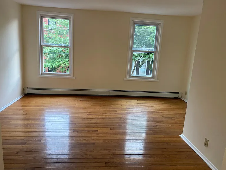 34 Wayne St #1 — Photo 23
