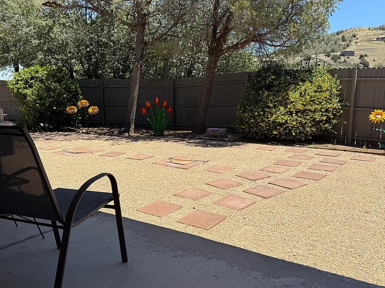 665 N Creekside Dr — Photo 15