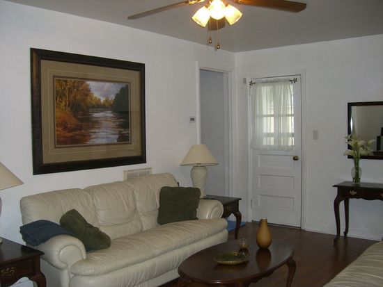 3416 W Bonner Dr, Norfolk, VA 23513