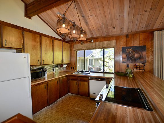 5th image of 987 Forest Meadows Dr