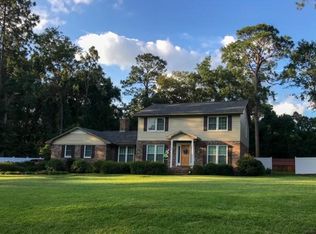 18 Hunters Gln, Thomasville, GA 31792