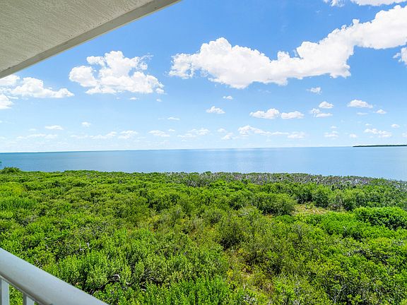 5th image of 500 Burton Dr #4415