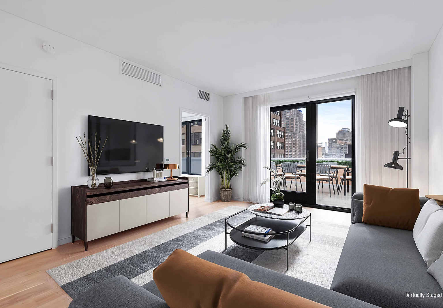 211 West 29th Street — Photo 2