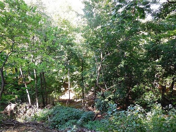 3rd image of 19210 Davinwood Dr