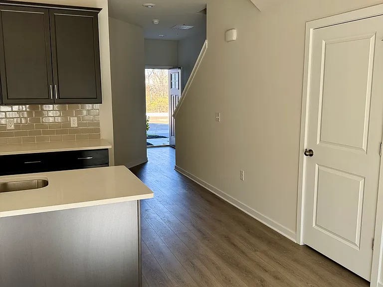 3 Shamrock Cir — Photo 23