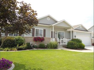 4635 W Fieldcrest Dr, Cedar Hills, UT 84062