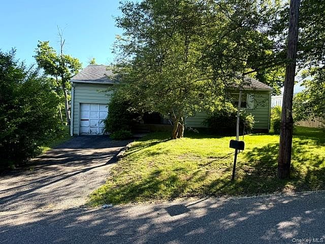 1st image of 1 Catalpa Drive