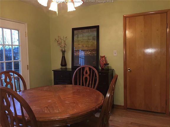 2nd image of 1141 Scenic Dr