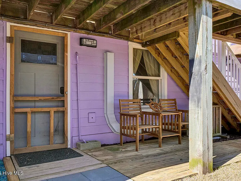 1207 N Topsail Dr — Photo 54