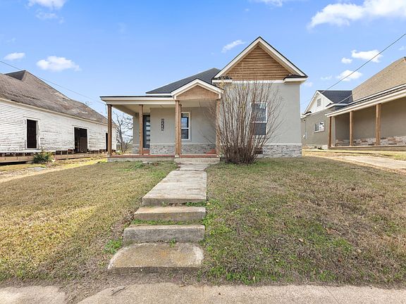 2nd image of 1237 Bonham St