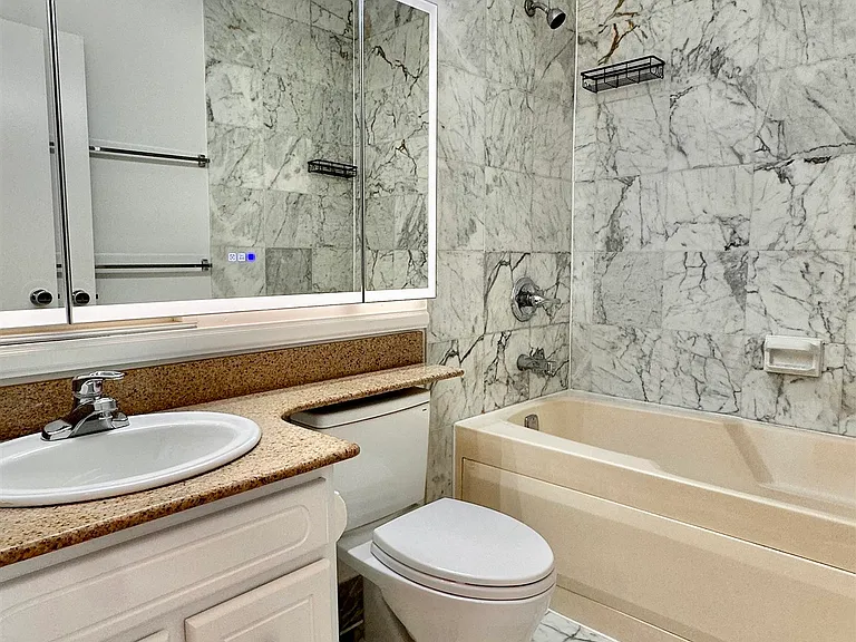 45 River Dr S #803 — Photo 14